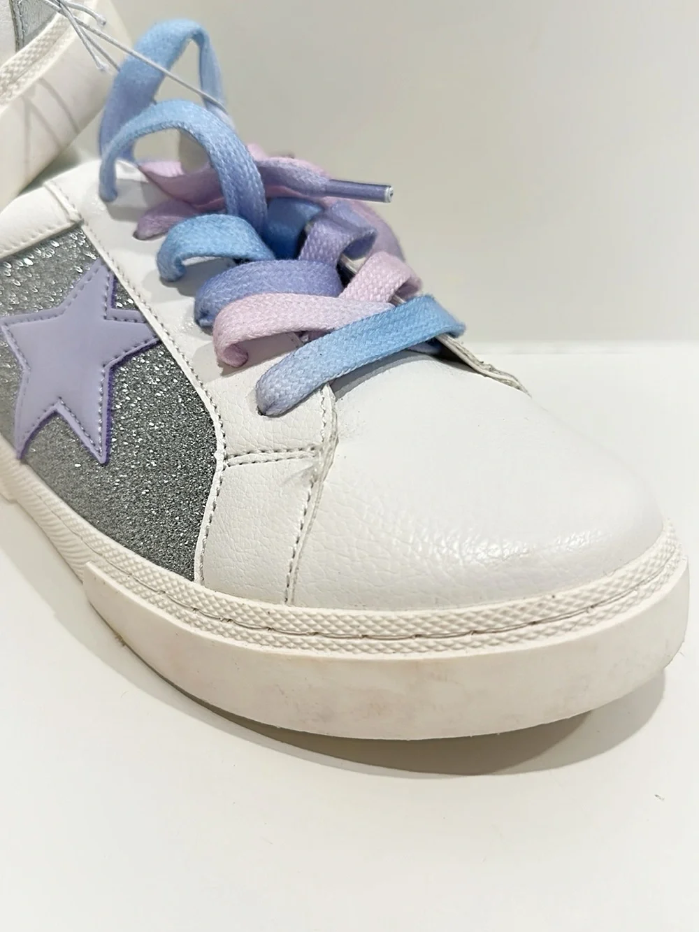 art class White Sneakers with Lavender Star and Iridescent Silver Panels